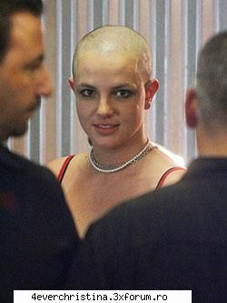 Britney Spears - daca vrei da =( off saraca mi-e mila rau de ea =( - Muzica preferata